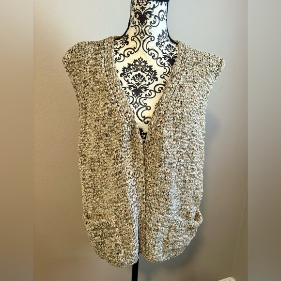 LANA GROSSA Yarn Handmade Thread Textured Knit Vest - Picture 5 of 7